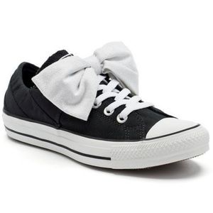 Converse Chuck Taylor All Star Betty Bow Sneakers | 9